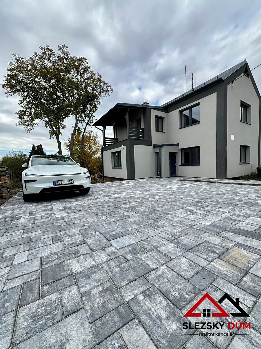 Pronájem rodinného domu 120 m², pozemek 1622 m²